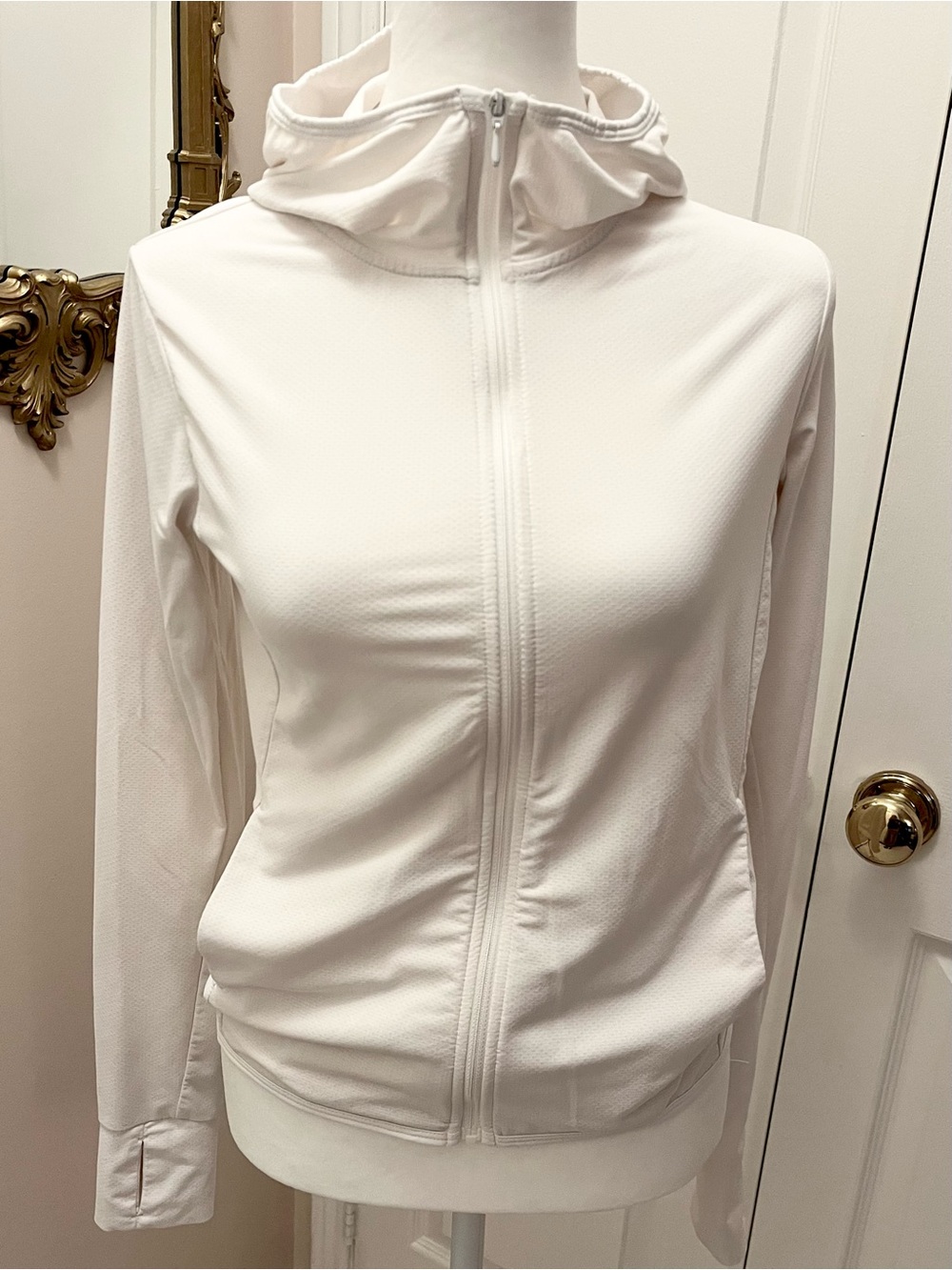 Uniqlo AIRism UV Protection Full Zip Hoodie White XS
